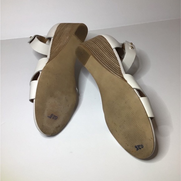 Steve Madden Wedge Heel Open Toe Shoe "Nilla", Bone, Size 9 - Picture 11 of 12